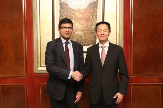 ***主席吴清会见英国金融行为监管局首席执行官亚迪
